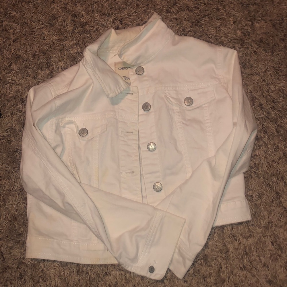 White cropped jacket